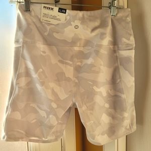 NWT- RBX ACTIVE SHORTS